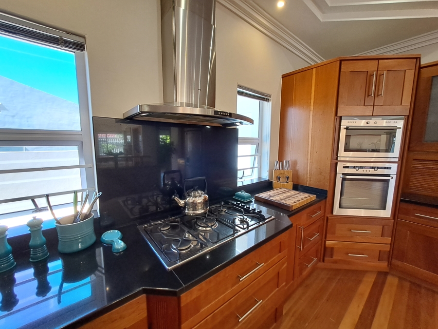 4 Bedroom Property for Sale in Steynsrust Western Cape